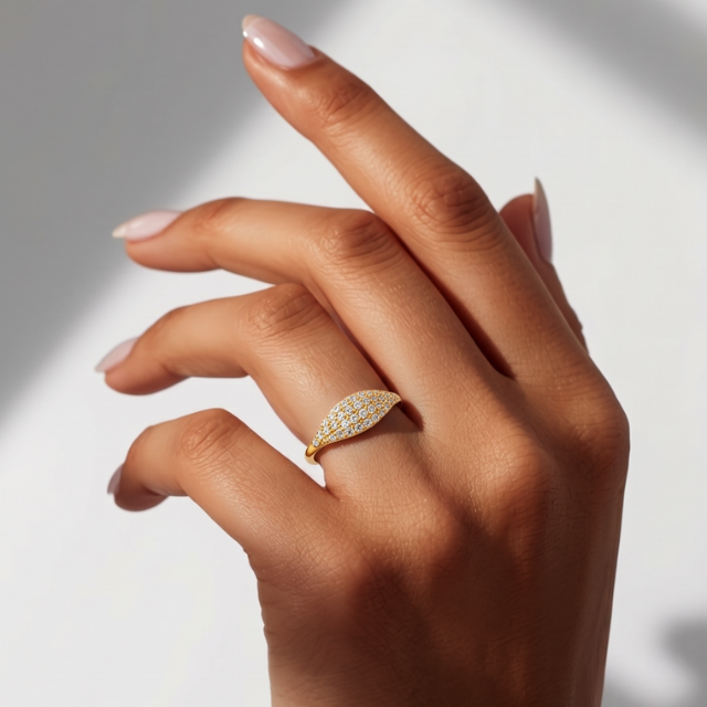 MINET Elegant Gold Ring with Zircon Au 585/1000 Size 57 - 1,65g